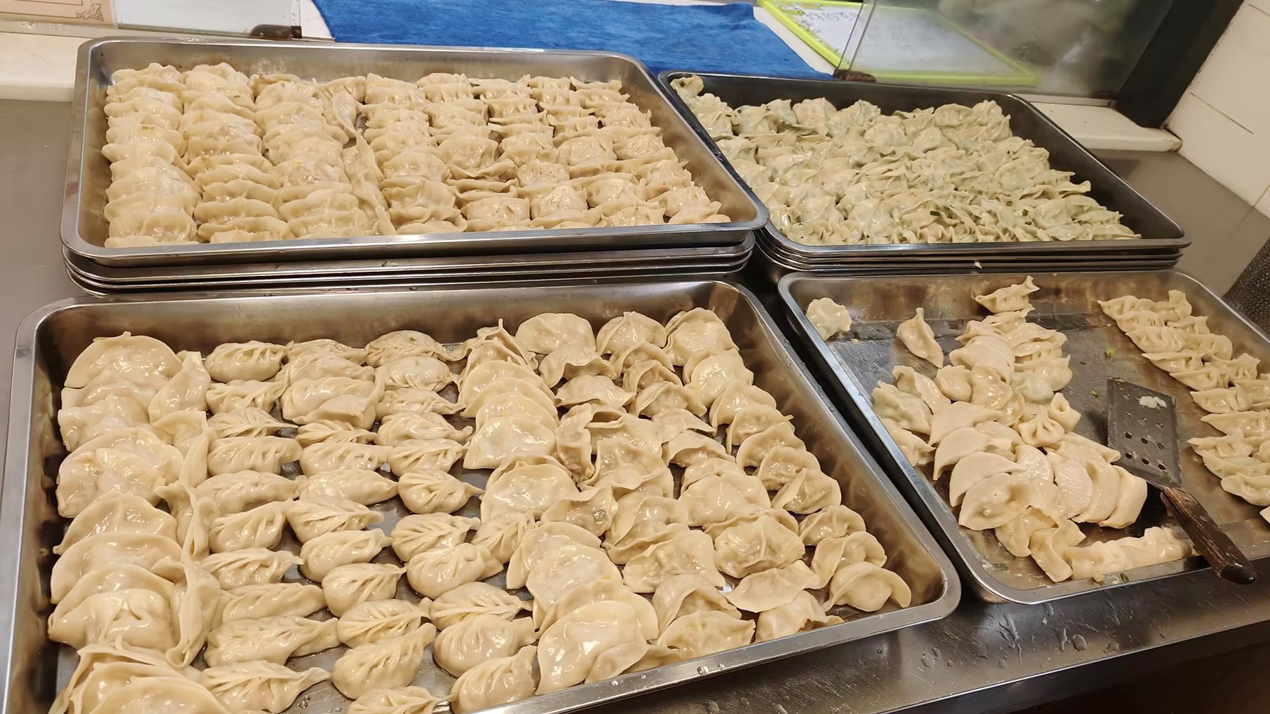 華邦保和冬至送溫暖活動